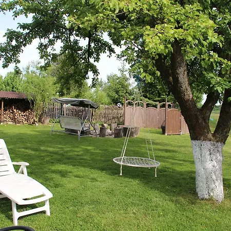 W Jabloniowym Sadzie مزرعة للإقامة Jezyce