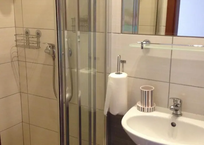 مزرعة للإقامة W Jabloniowym Sadzie Jezyce