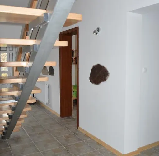 W Jabloniowym Sadzie Jezyce